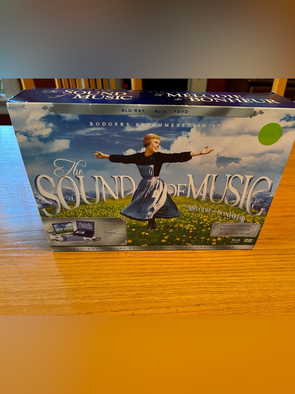 The Sound of Music 45th Anniversary Blu-ray/DVD gift set (LTD edition )
